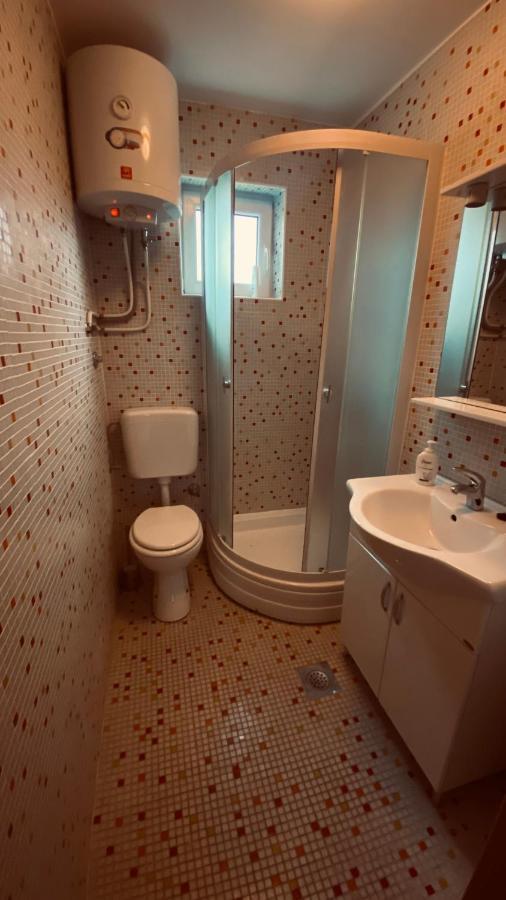 Villa Kuca Za Odmor Brzica Erdut Exterior foto